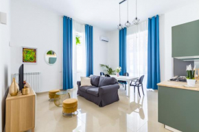 Naiva Napoli